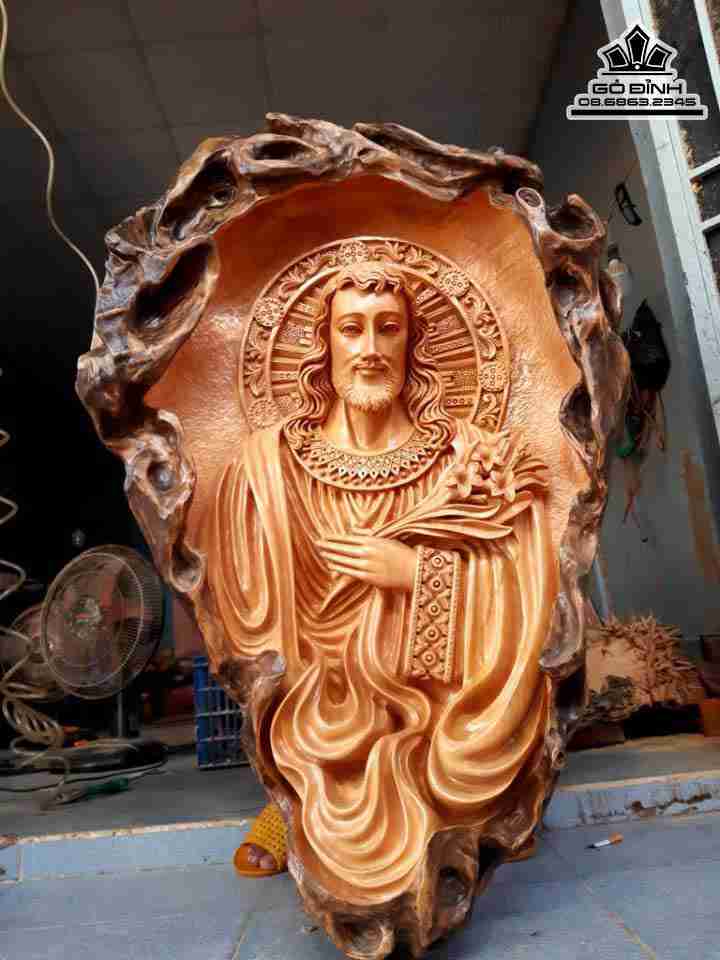 Tuong-Thanh-Giuse-Hoa-Hue-Go-Trai