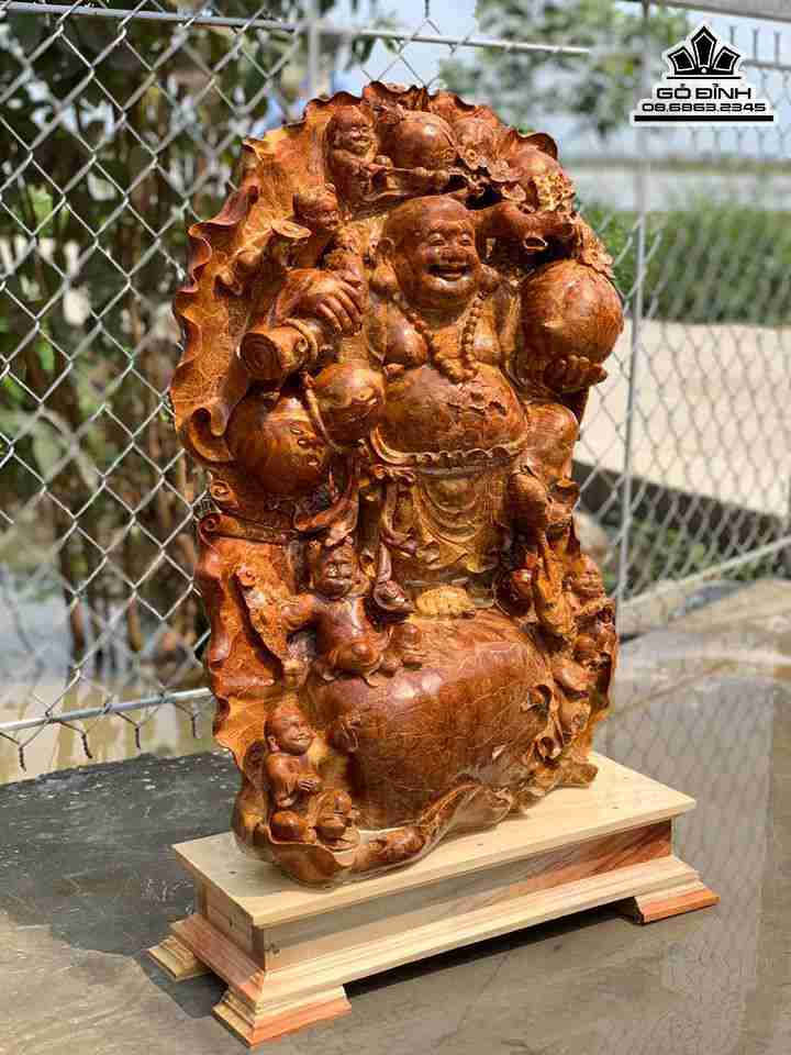 Tuong-Phat-Di-Lac-Vac-Canh-Dao