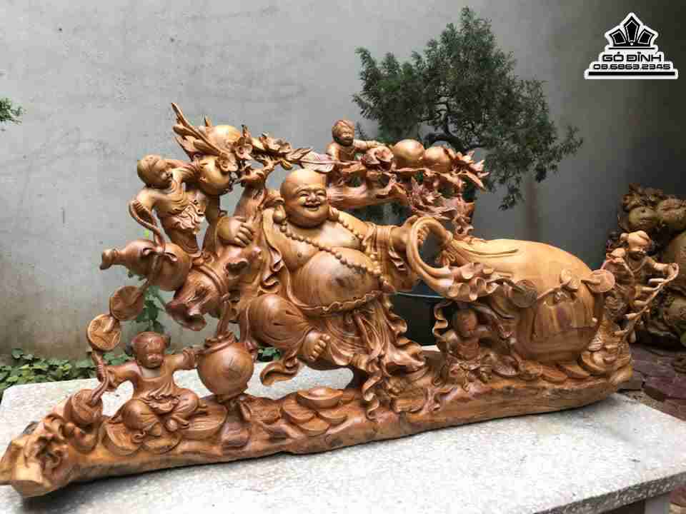 Tuong-Phat-Di-Lac-Keo-Bao-Tien-Go-Gu-Huong