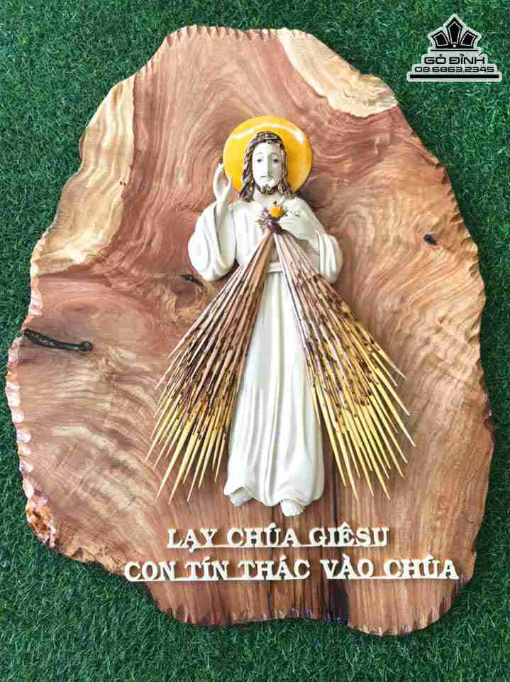 Tranh-Chua-Go-Go-Do-Cate