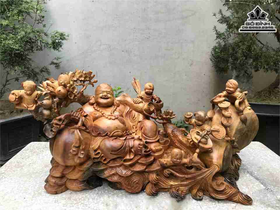 Tuong-Phat-Di-Lac-Ngoi-Ngu-Phuc-Go-Xa-Xi