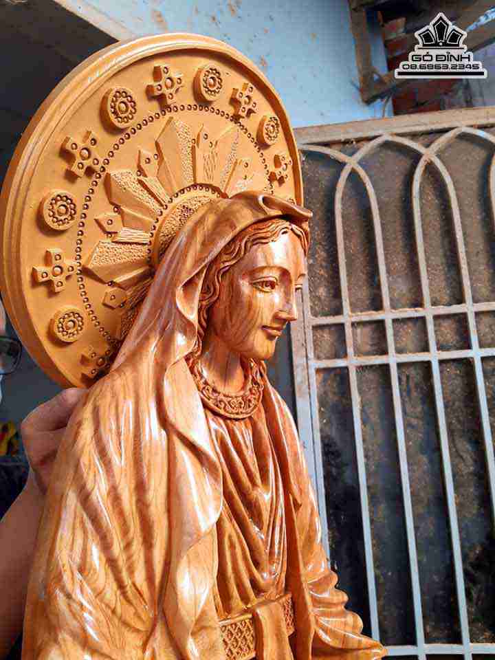 Tuong-Duc-Me-Ban-On-Go-Trai