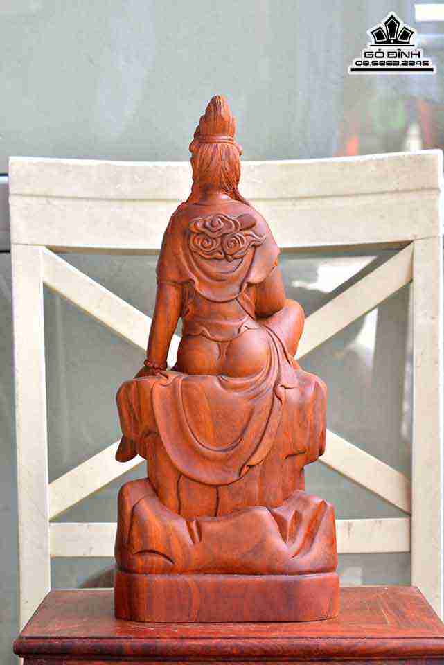 Tuong-Phat-Ba-Tu-Tai-Go-Huong