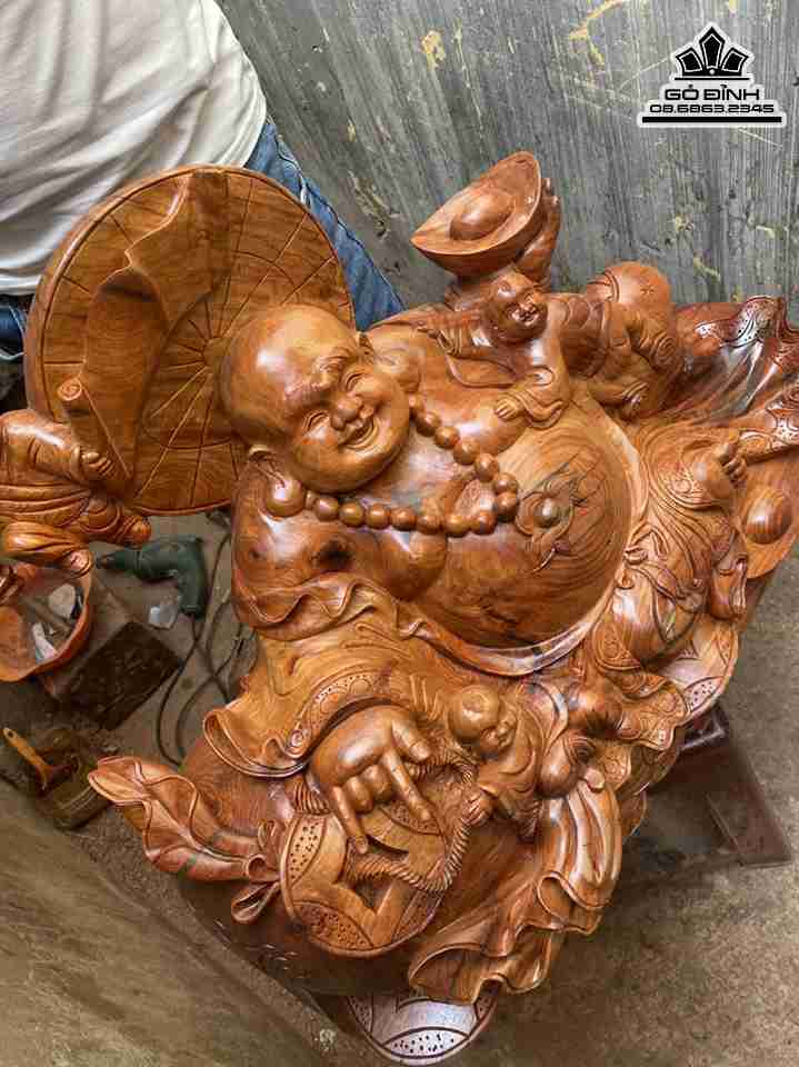 Tuong-Phat-Di-Lac-Tam-Phuc-Go