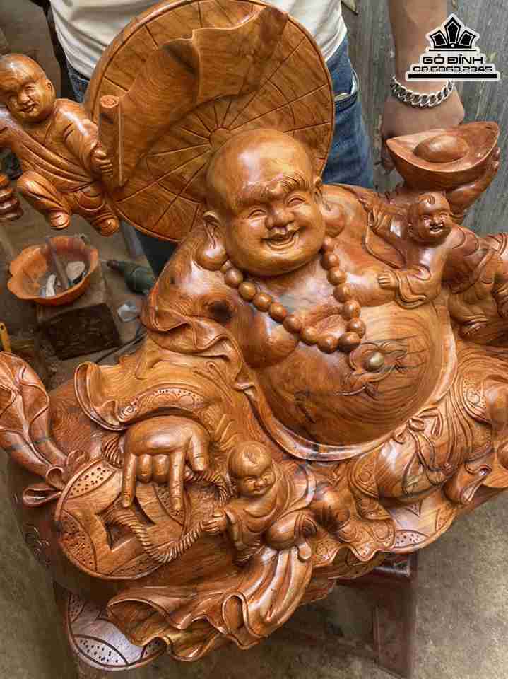 Tuong-Phat-Di-Lac-Tam-Phuc-Go