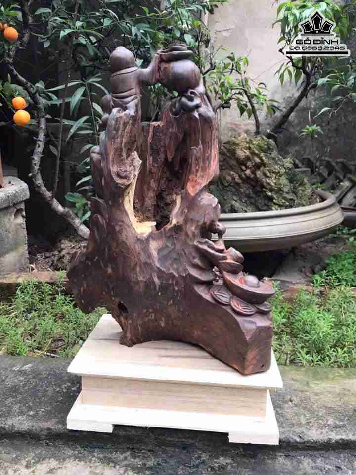 Tuong-Phat-Di-Lac-Nhat-Phuc-Go-Trac-