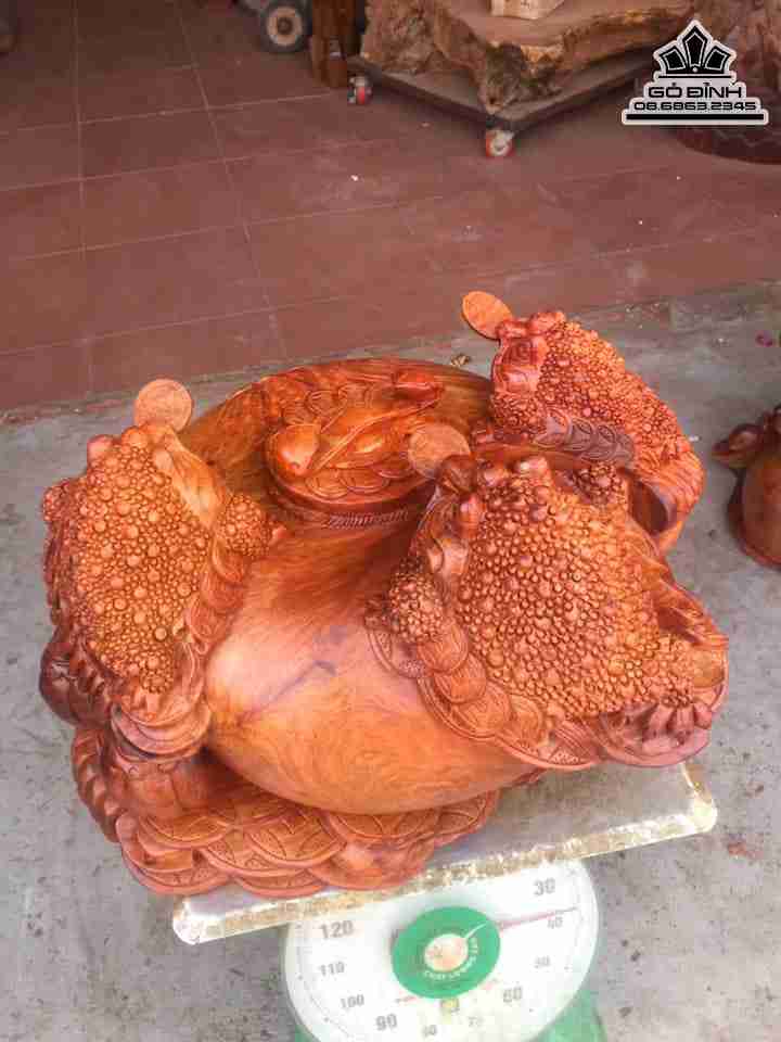 Tuong-Tam-Coc-Chan-Binh-Go-Huong