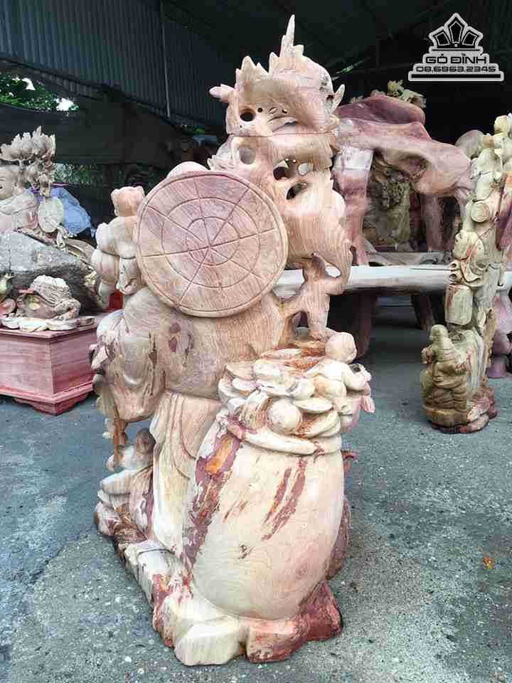 Tuong-Phat-Di-Lac-Vac-Canh-Dao-Go-My-Nghe