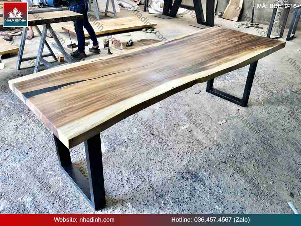 Ban-An-Go-Me-Tay-Nguyen-Khoi