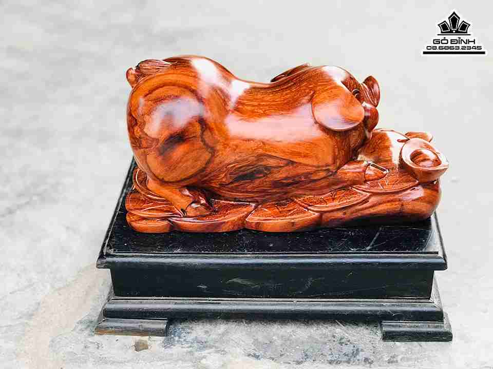 Tuong-Heo-Phu-Quy-Go-Phong-Thuy