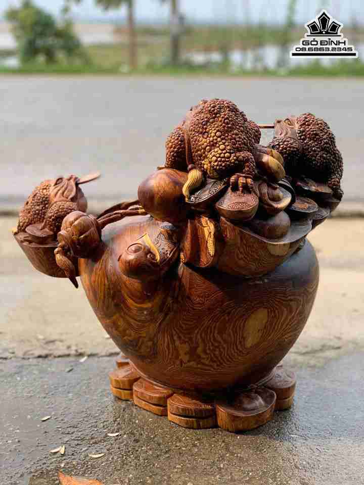 Tuong-Binh-Coc-Tai-Loc-Go-Cam