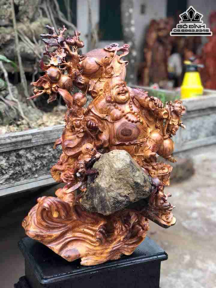 Tuong-Phat-Di-Lac-Vac-Canh-Dao-Go-Cam