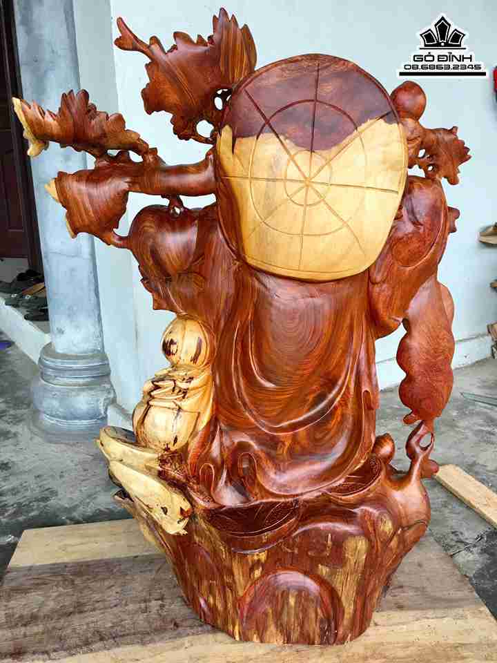 Tuong-Phat-Di-Lac-Vac-Canh-Dao-Go