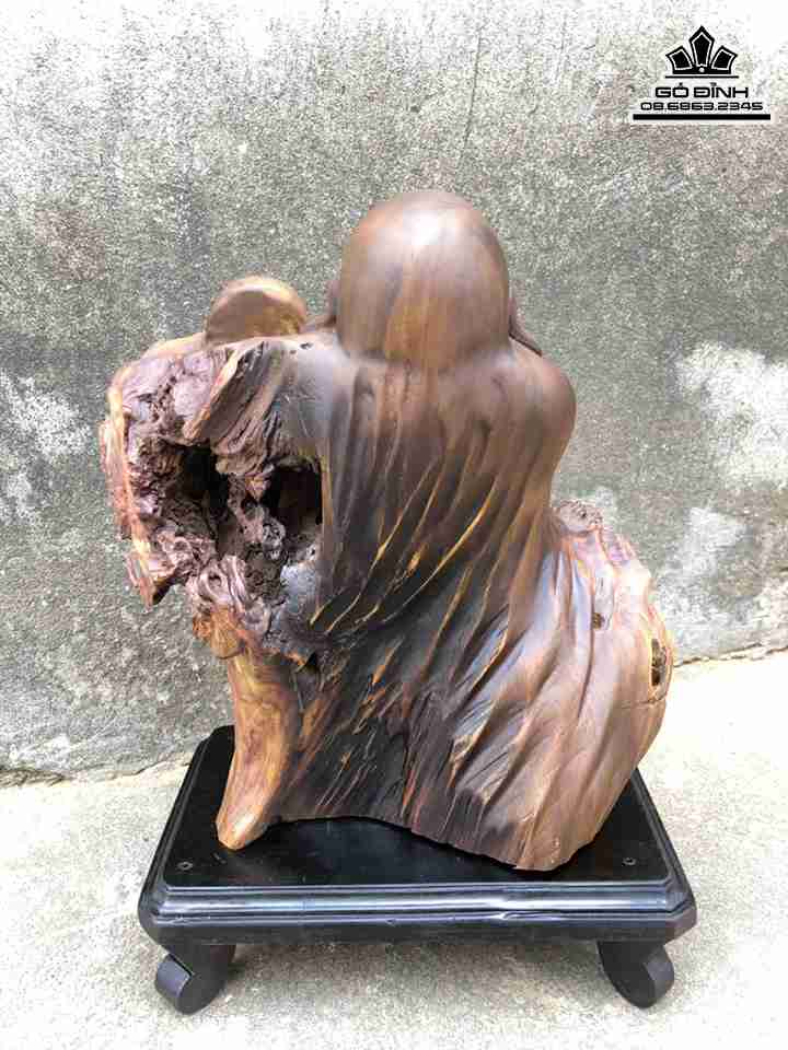 Tuong-Phat-Di-Lac-Go-Nu-Bach-Xanh