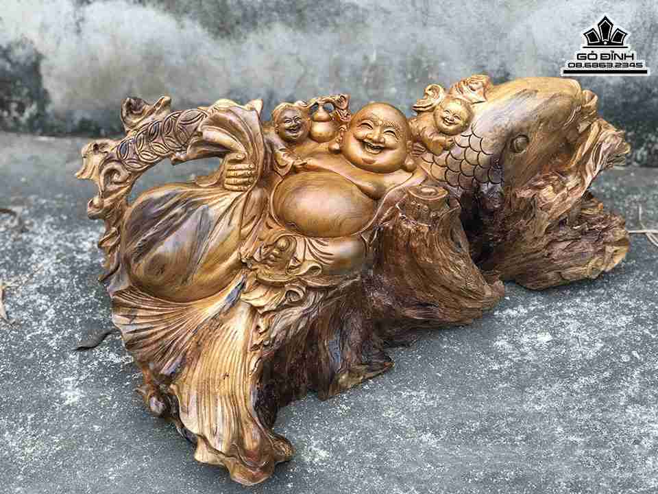 Tuong-Phat-Di-Lac-Cuoi-Ca-Chep-Go-Bach-Xanh