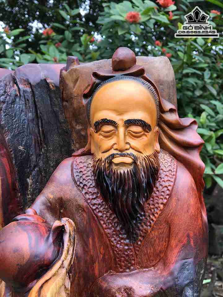 Tuong-Than-Tra-Go-Bach-Xanh