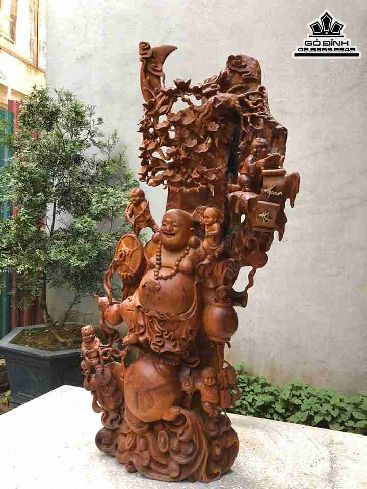 Tuong-Phat-Di-Lac-Dung-Tai-Loc-Go-Dep