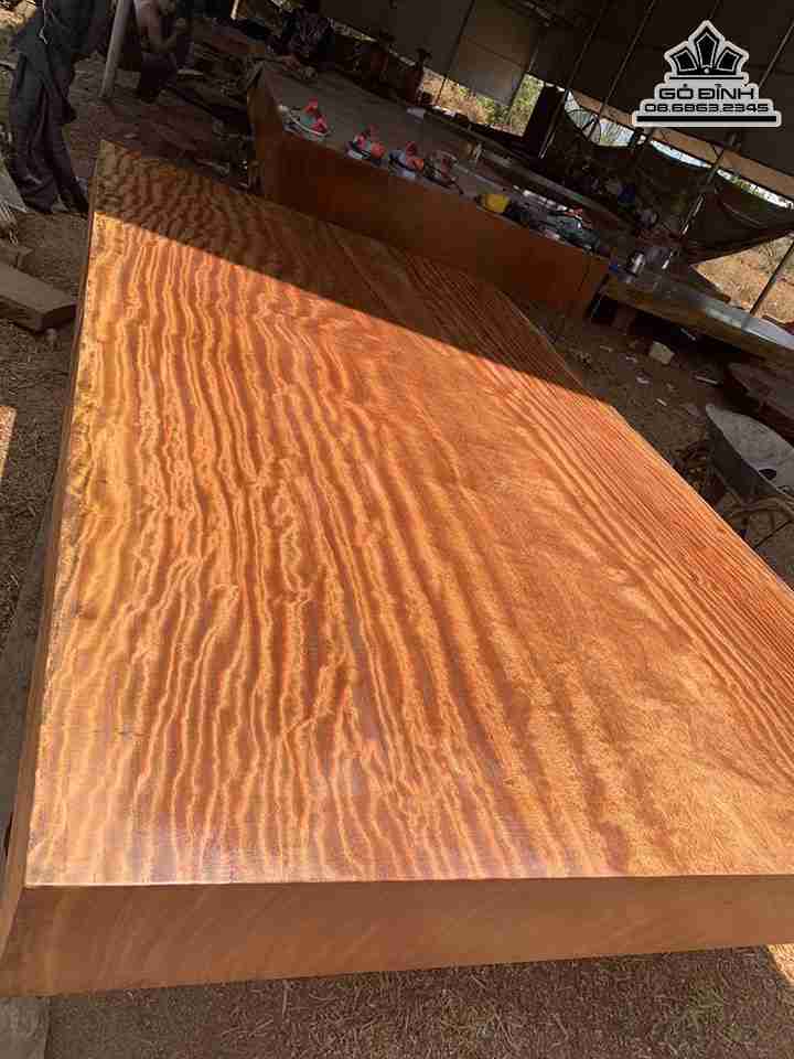 Sap-Go-Nguyen-Tam-Go-Cam-Hong