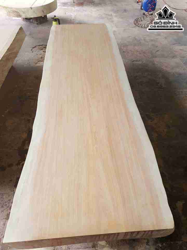 Mat-Ban-An-Go-Huyet-Long