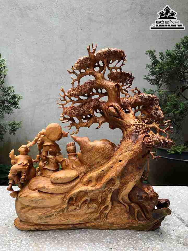 Tuong-Go-Phat-Di-Lac-Ngoi-Goc-Tung-Go-Bach-Xanh