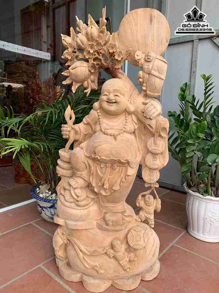 Tuong-Phat-Di-Lac-Dung-Bao-Tien-Go-Gu-Huong