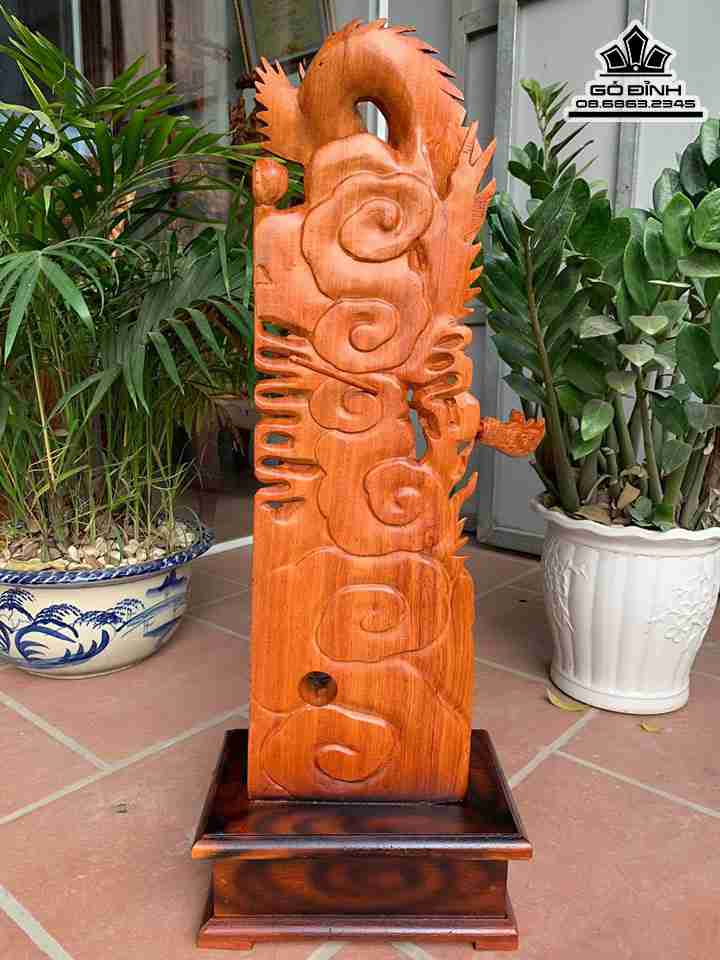 Tuong-Quan-Cong-Hang-Long-Go-Huong