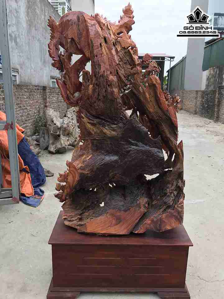 Tuong-Song-Phuong-Uyen-Uong-Go