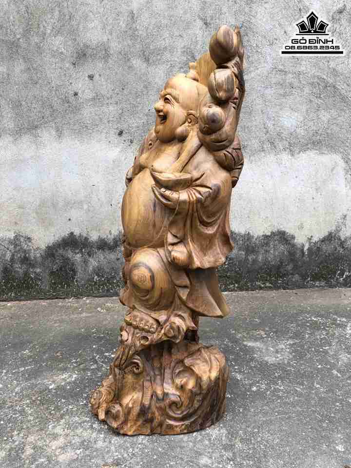 Tuong-Phat-Di-Lac-Cuoi-Ca-Chep-Go-Bach-Xanh