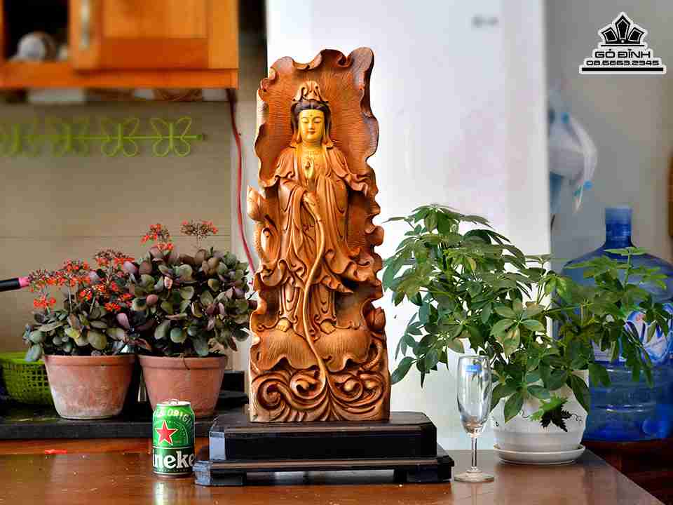 Tuong-Phat-Ba-Quan-Am-Go