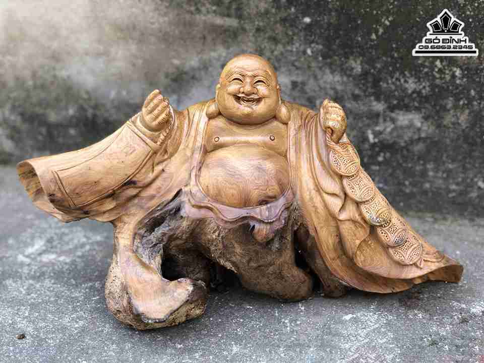 Tuong-Phat-Di-Lac-Go