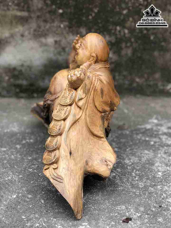 Tuong-Phat-Di-Lac-Go-Bach-Xanh