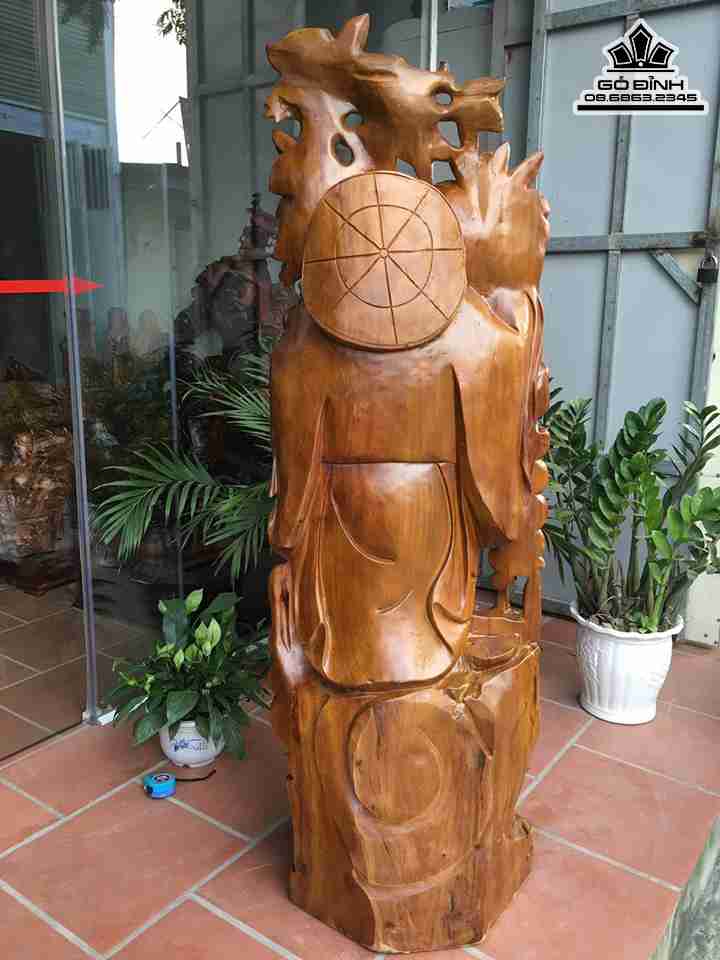 Tuong-Phat-Di-Lac-Dung-Vac-Canh-Dao-Go-Xa-Xi