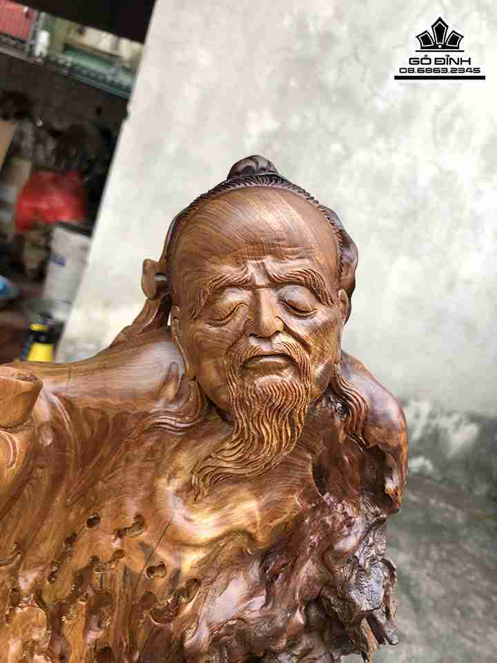 Tuong-Than-Tra-Go-Lua-Bach-Xanh