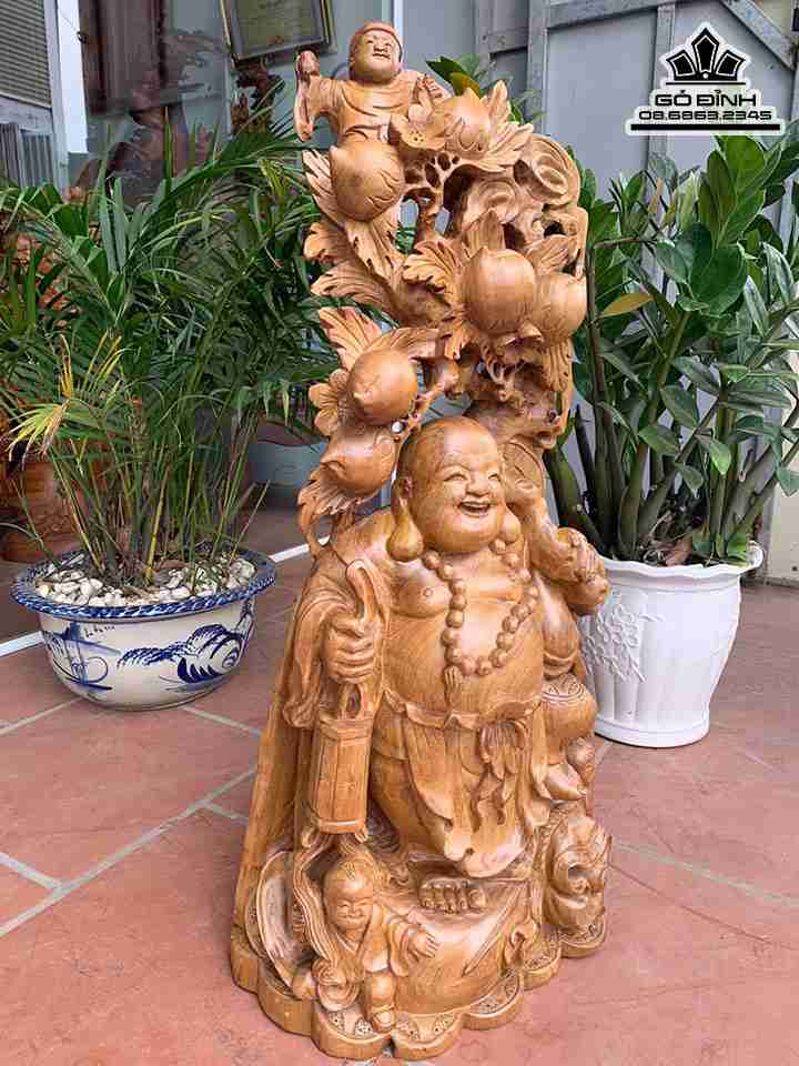 Tuong-Phat-Di-Lac-Dung-Goc-Dao-Go-Gu-Huong