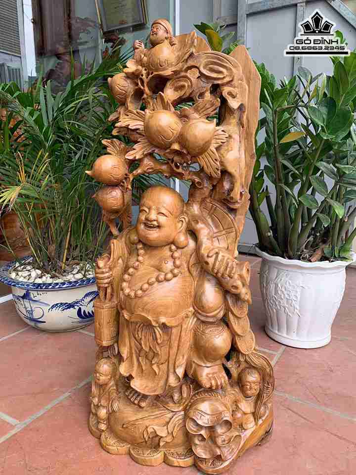 Tuong-Phat-Di-Lac-Dung-Goc-Dao-Go