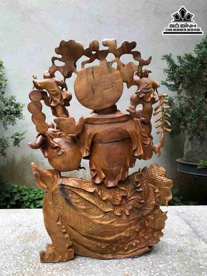 Tuong-Phat-Di-Lac-Dung-Bap-Cai-Go-Xa-Xi-Gu-Huong