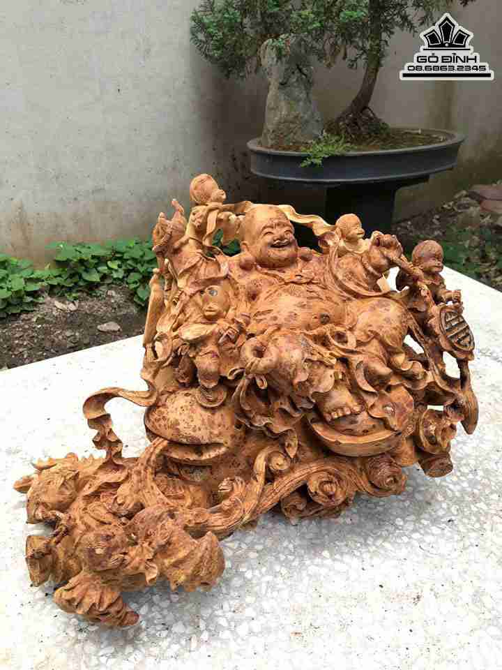 Tuong-Phat-Di-Lac-Ngoi-Go-My-Nghe