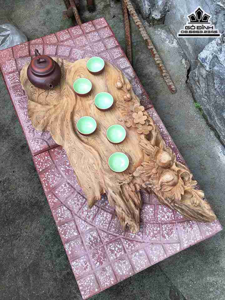 Khay-Tra-Dao-Go-Ngoc-Am