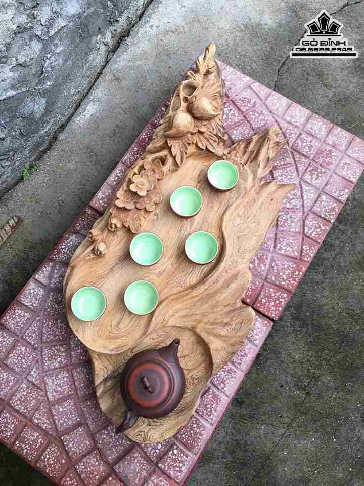 Khay-Tra-Dao-Go-Ngoc-Am