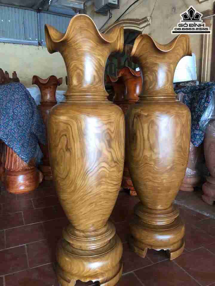 Luc-Binh-Phu-Quy-Go-Cam-Vang