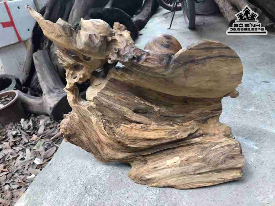 Tuong-Phat-Di-Lac-Go