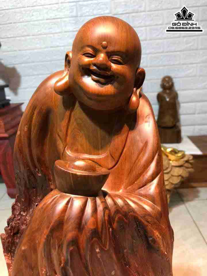 Tuong-Phat-Di-Lac-Go-My-Nghe