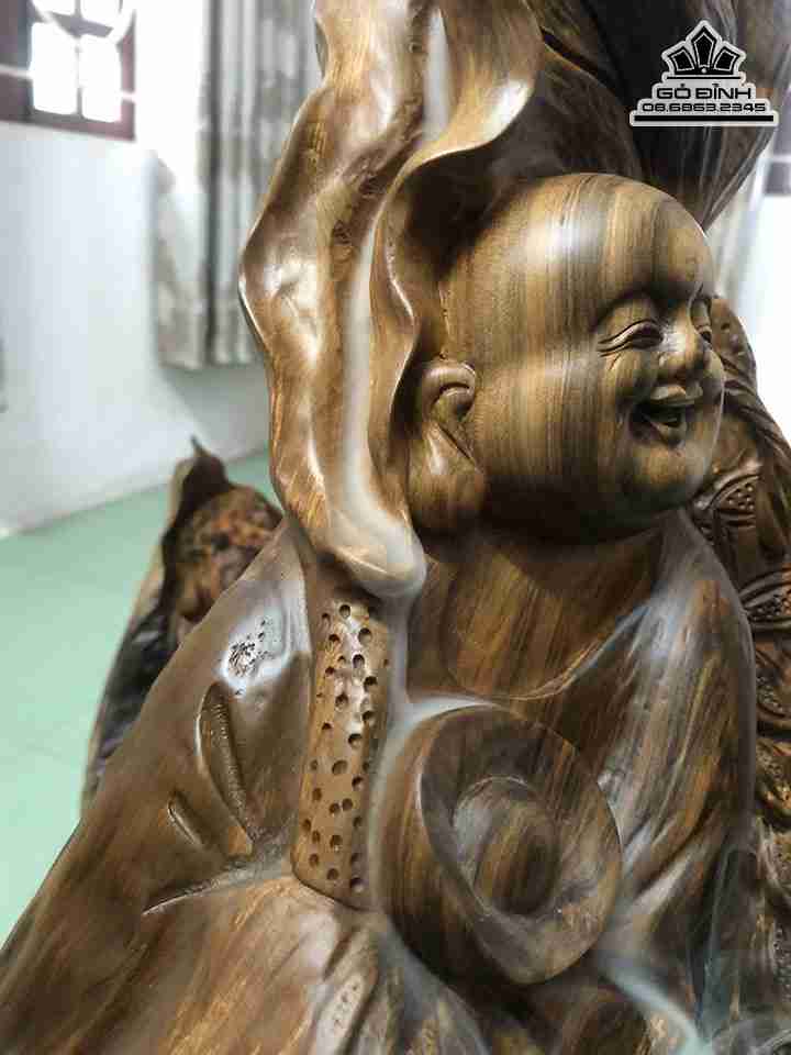 Tuong-Phat-Di-Lac-La-Sen-Go-My-Nghe