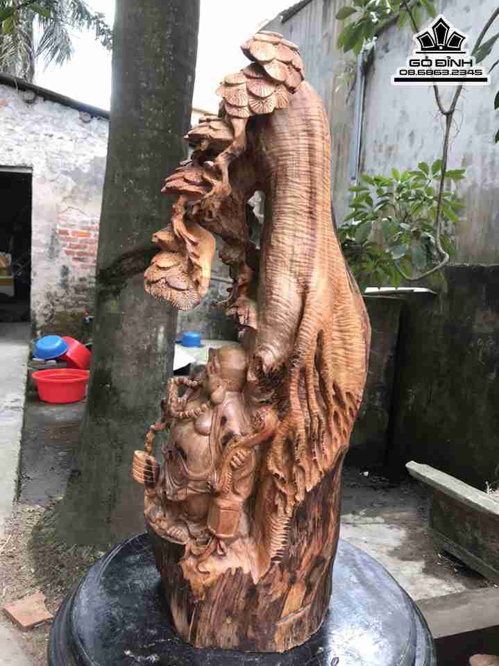 Tuong-Phat-Di-Lac-Dung-Goc-Tung-Go-Ngoc-Am