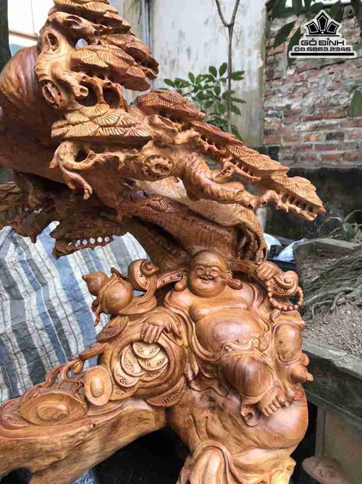 Tuong-Phat-Di-Lac-Ngoi-Goc-Tung-Go-My-Nghe