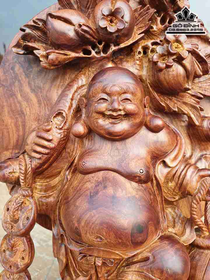 Tuong-Phat-Di-Lac-Vac-Canh-Dao-Go-Cam