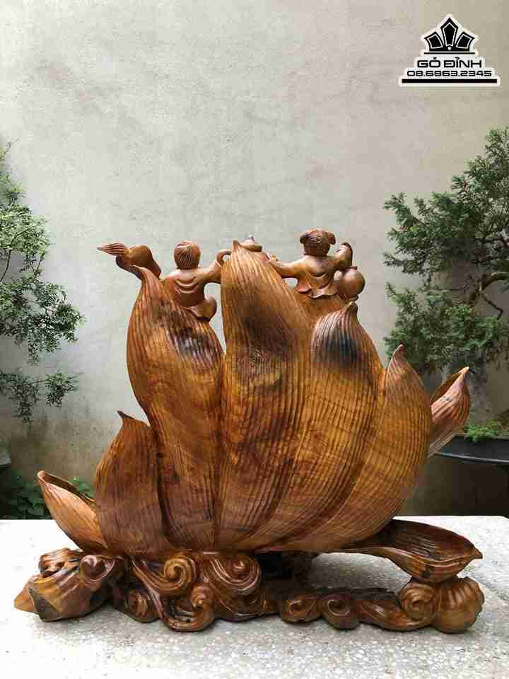 Tuong-Phat-Di-Lac-Ngoi-Dai-Sen-Go