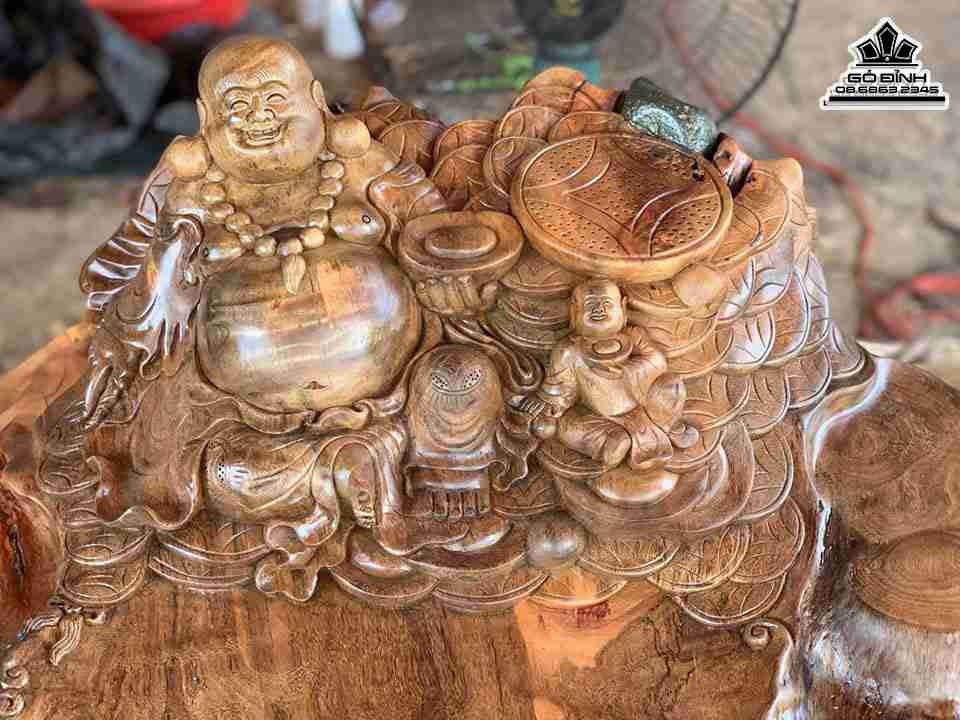 Ban-Tra-Dao-Phat-Di-Lac-Go