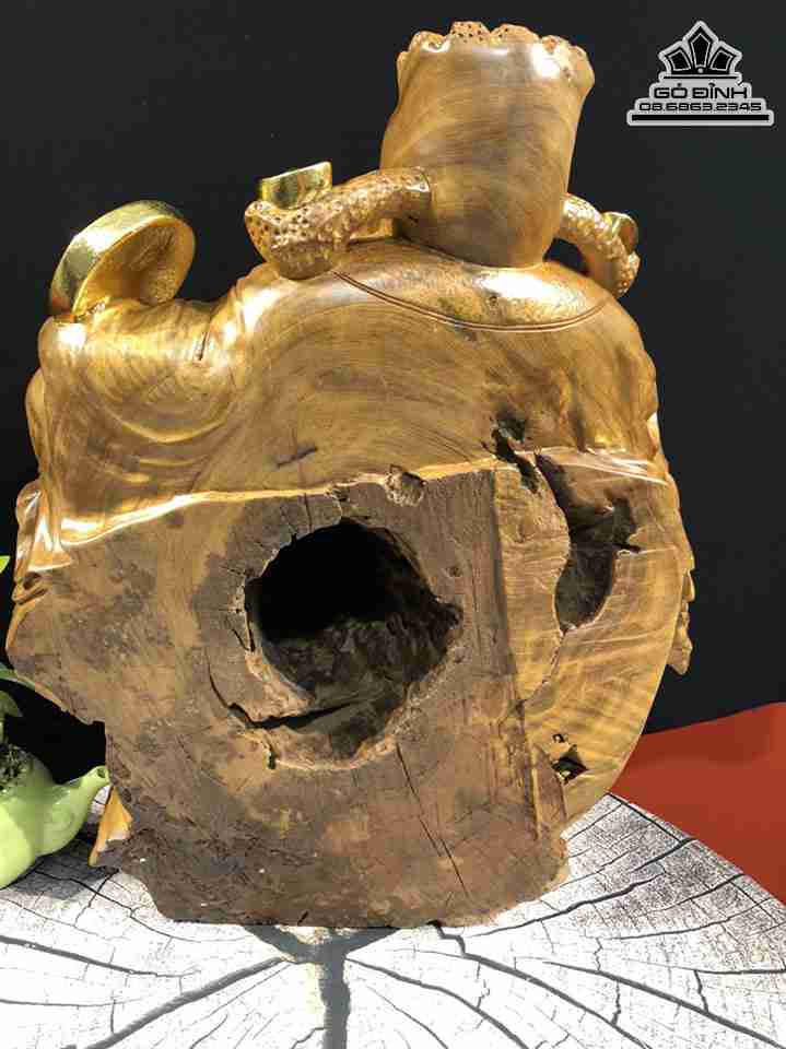 Tuong-Than-Tai-Ngoi-Tai-Loc-Go-Bach-Xanh