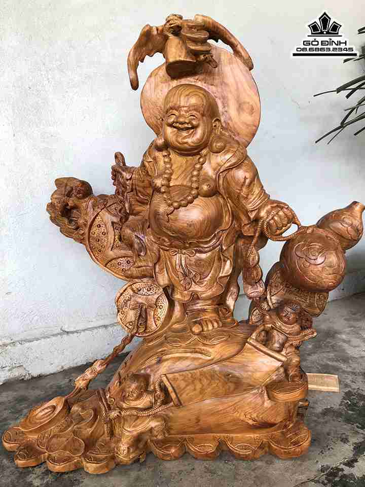 Tuong-Phat-Di-Lac-Dung-Bao-Tien-Go-Huong